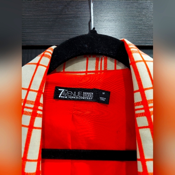 Seventh Avenue New York and company - Picture 2 of 3